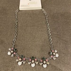 H&M costume jewelry floral necklace